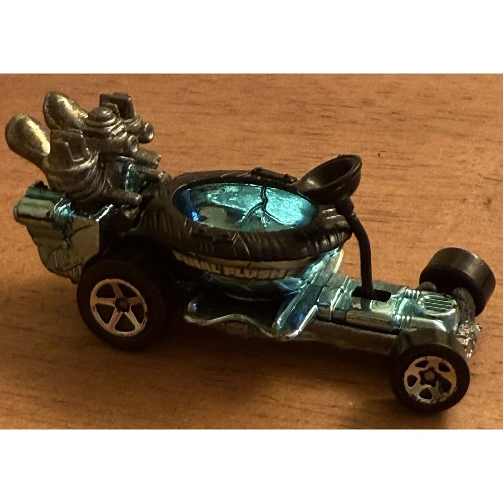 Hot Wheels Hot Seat Toilet Blue Mattel 1997 Vintage Die Cast. Loose